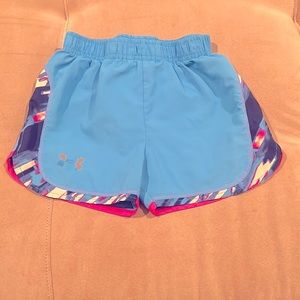 Under Armour girl shorts size 6